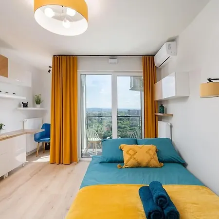 Blueapart Mogilska Krasków